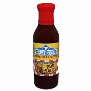 Sucklebusters BBQ Sauce Hot & Spicy (354ml), en intens og krydret BBQ-saus som tilfører varme og smak til grillmaten.